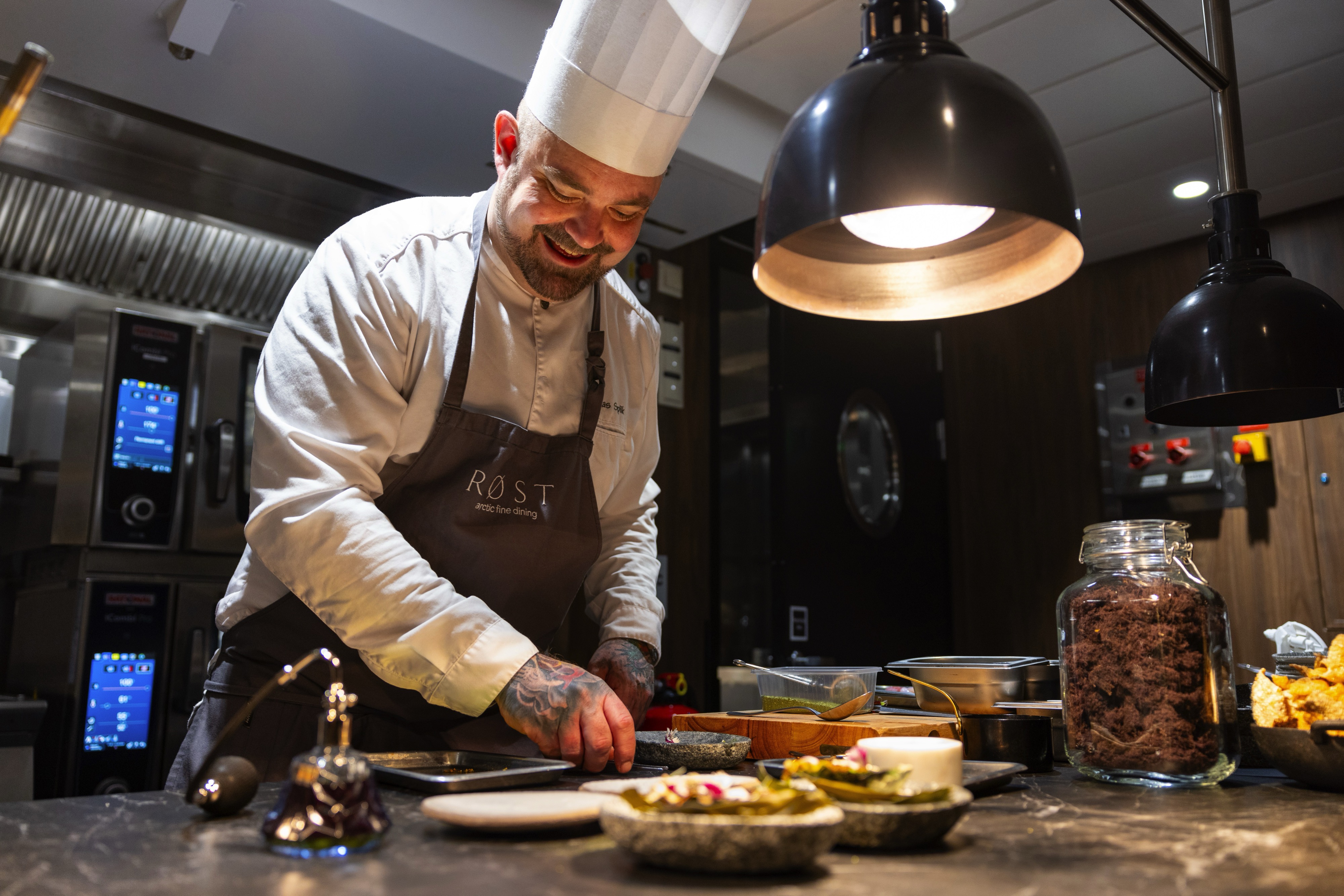 MS Trollfjord - Røst - Arctic Fine Dining 